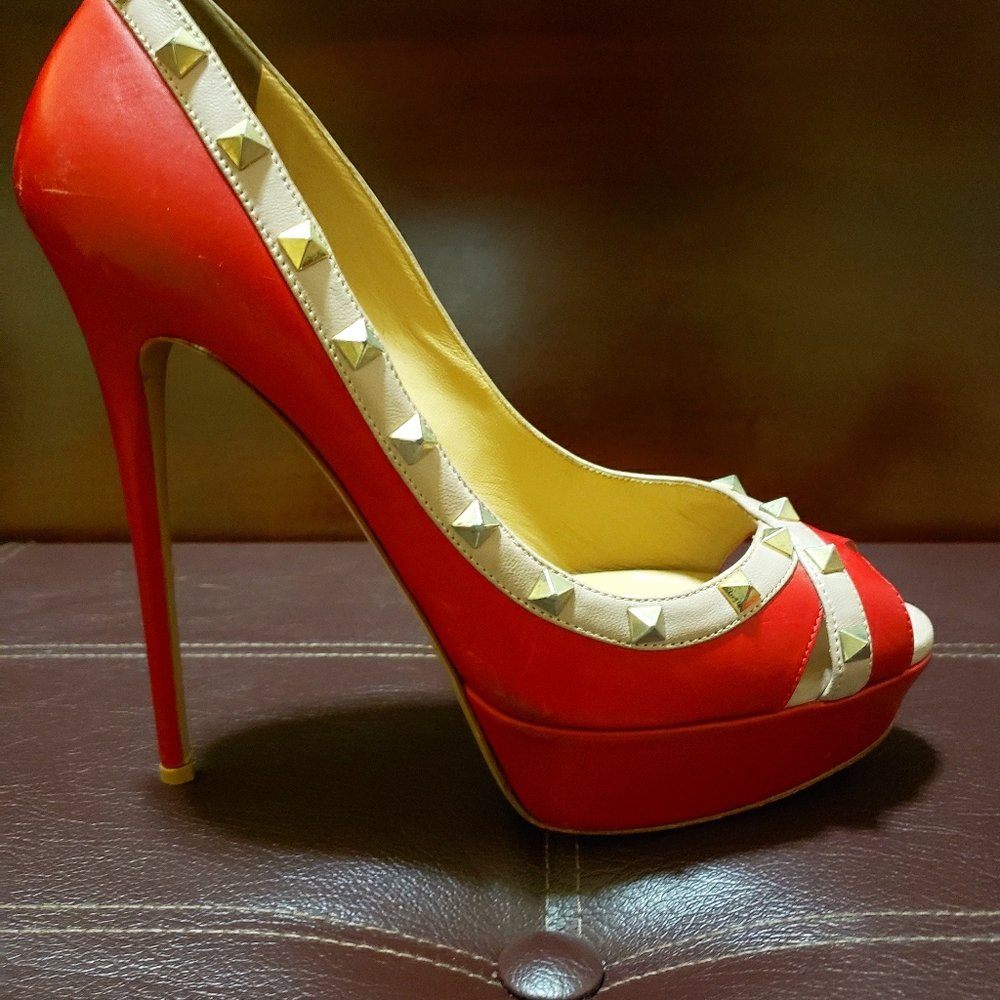 Authentic Valentino Rockstud sz. 41